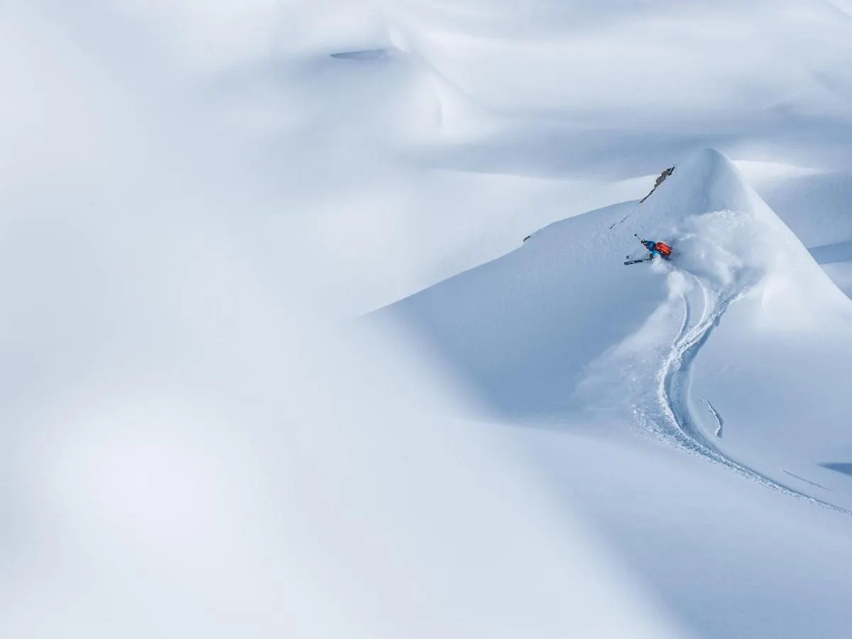Location Ski La Tania : Apt 2 Pieces, 4 Pers, Balcon, Proche Commerces Et Navettes - Fr-1-182A-22 Courchevel 0*,  France